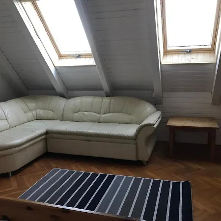 Kerti Apartman Lägenhet Balatonkeresztúr